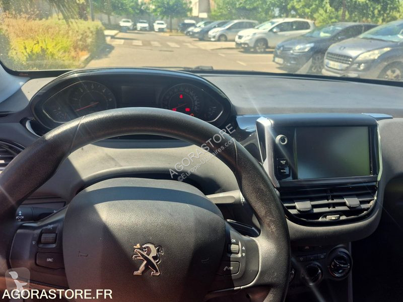 Nyttofordon Peugeot 208