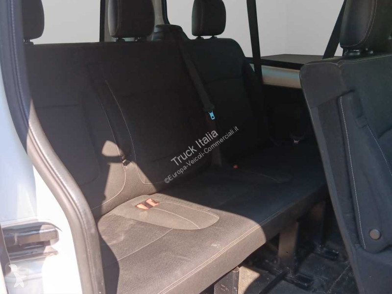 Véhicule utilitaire Opel II 29 E6 2016 - 29...