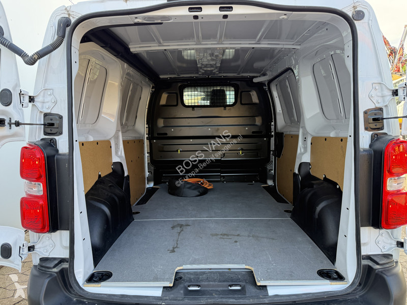 Furgoneta Toyota Electric 75kWh L1 348km WLTP...