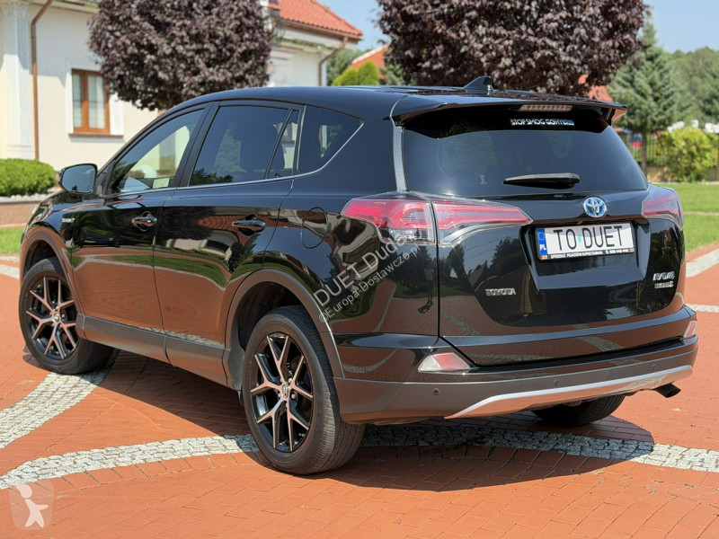 Samochód dostawczy Toyota RAV-4