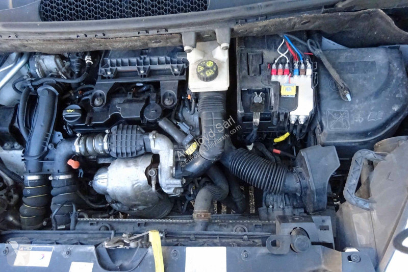 Véhicule utilitaire Peugeot PARTNER 1,6 HDI 99