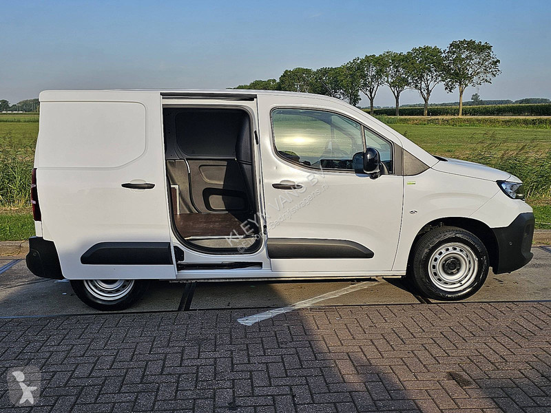 Furgoneta Peugeot 1.5 Facelift Navi 3-Zit