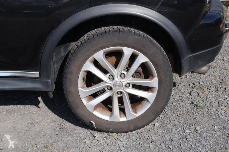 Autoutilitară Nissan