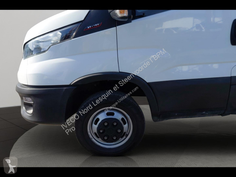 عربة نفعية Iveco CCb 35C16H3.0 empt 3750 BENNE...