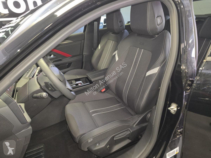 Véhicule utilitaire Opel ASTRA Hybrid - 180 -...