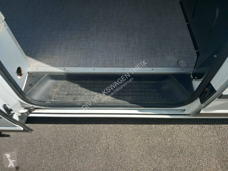 Лекотоварен автомобил Volkswagen TRANSPORTER...