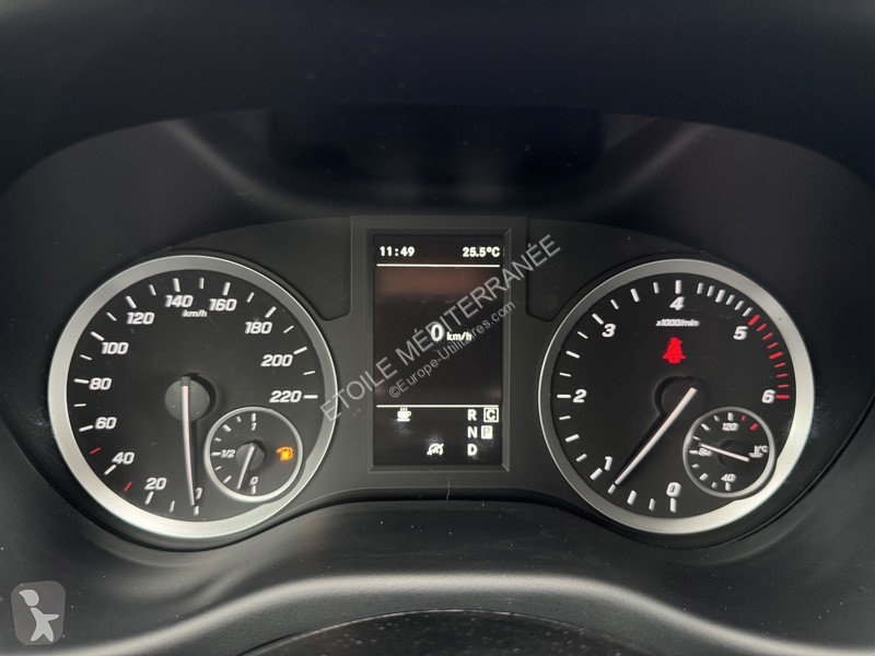 Véhicule utilitaire Mercedes Vito  Fourgon...