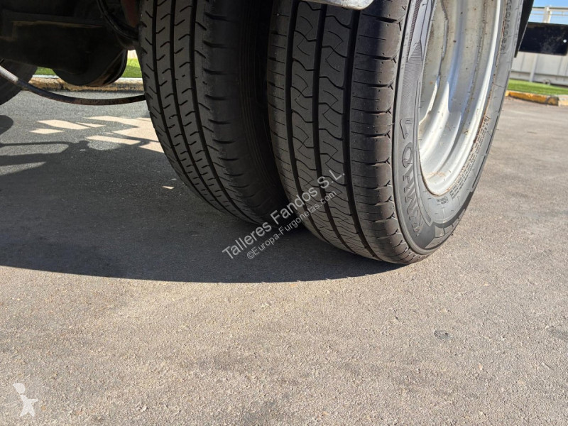 Furgoneta Iveco  35C16 3.0 CAJA BASCULANTE