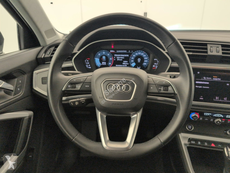 Audi Q3 Transporter