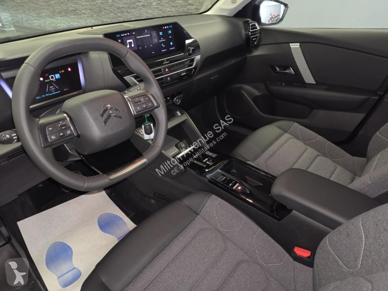 Véhicule utilitaire Citroën C4 X ë-136  E-Séries