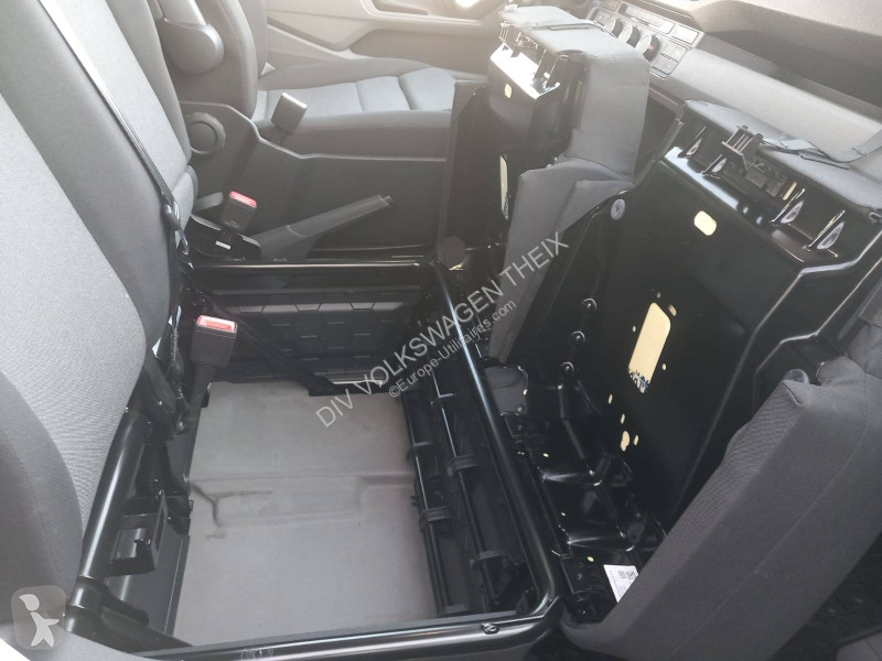 Коммерческий автомобиль Volkswagen CRAFTER VAN...