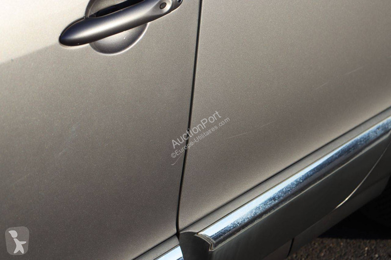 عربة نفعية Renault  Scénic
