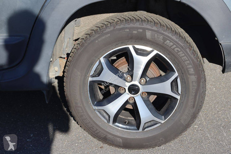 عربة نفعية Dacia