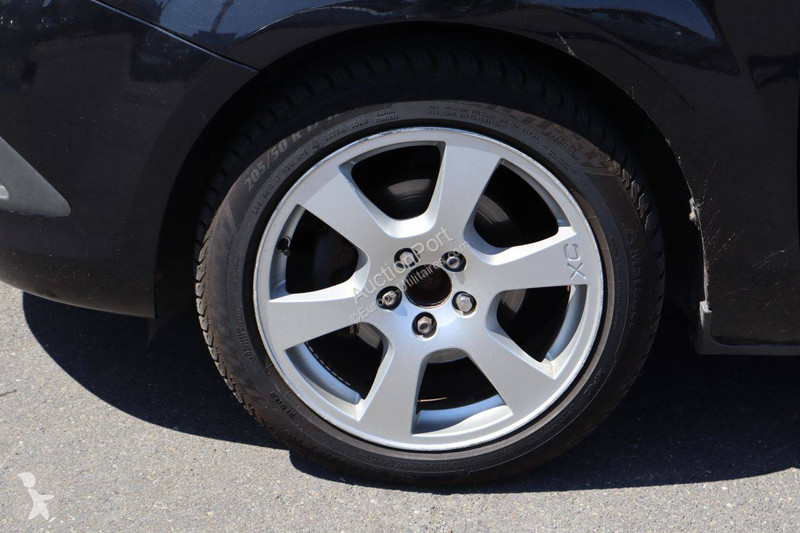 عربة نفعية Ford