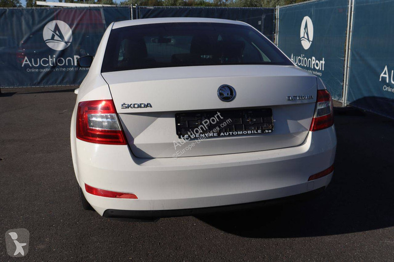 Samochód dostawczy Skoda