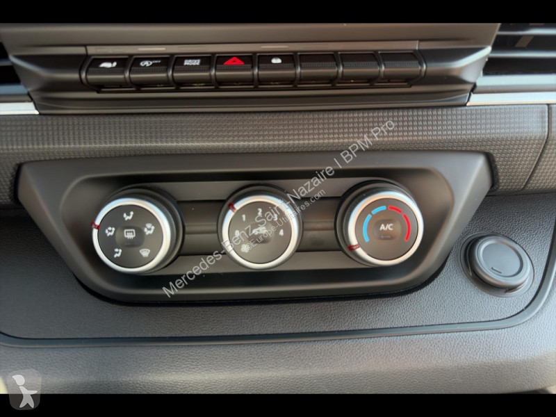 Furgoneta Renault Fg L1H1 2T8 2.0 Blue dCi...