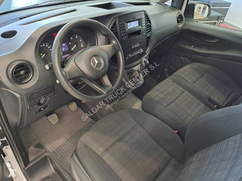 عربة نفعية Mercedes