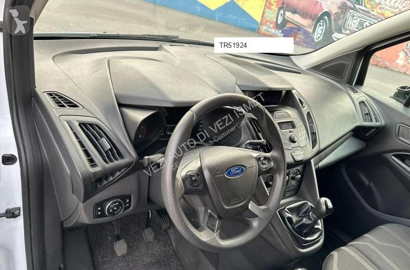 Véhicule utilitaire Ford