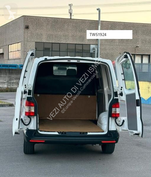 عربة نفعية Volkswagen