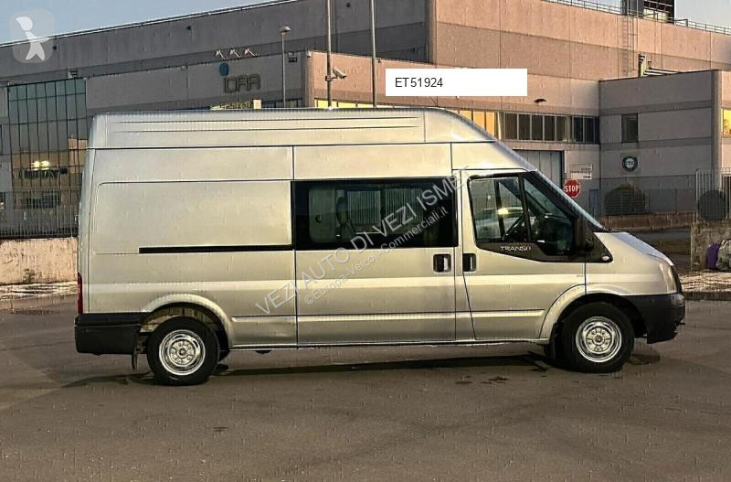 Samochód dostawczy Ford