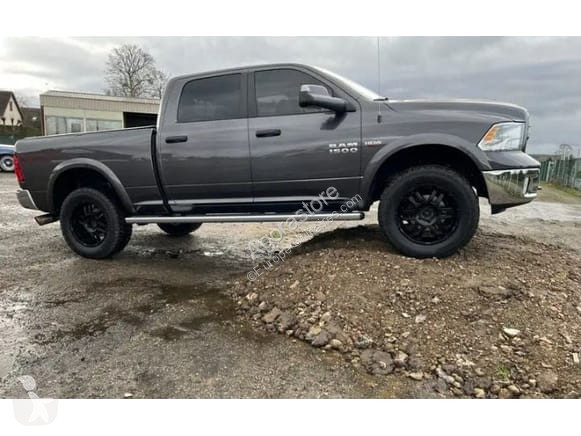 Furgoneta Dodge 1500 RAM