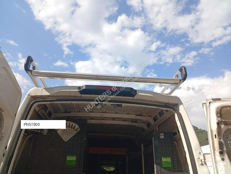 Véhicule utilitaire Iveco