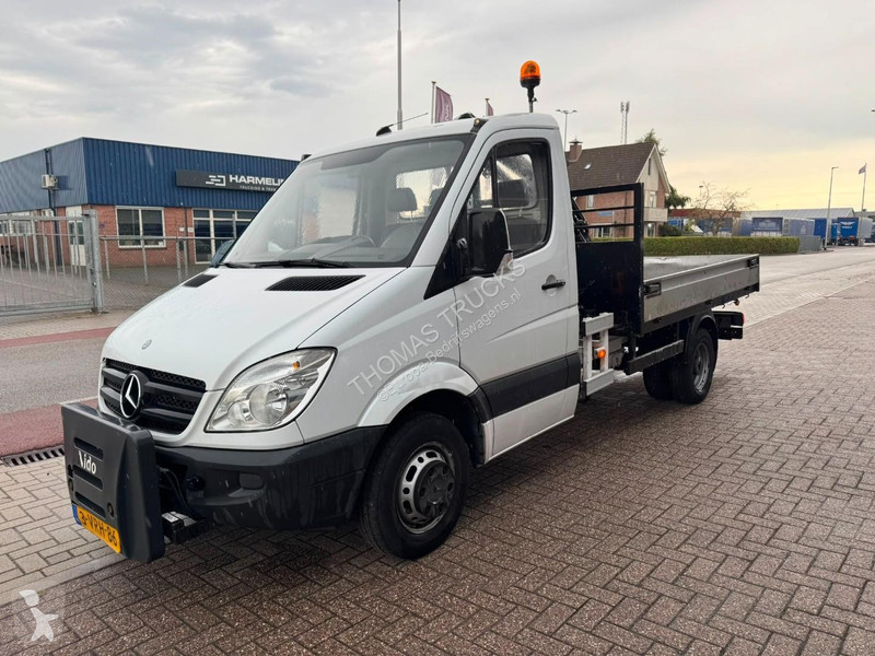 Mercedes  513 CDI, Crane Hiab 022-2 kipper van