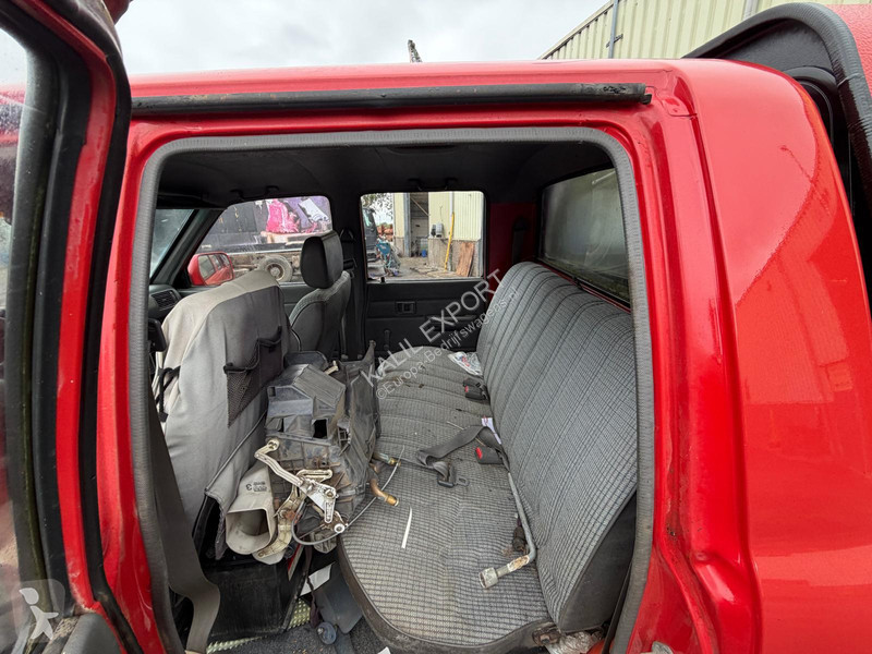Toyota 4x4 4DW - 5 Seats - Manual Gearbox - 2.4...