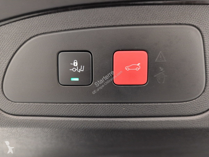 Véhicule utilitaire DS DS7