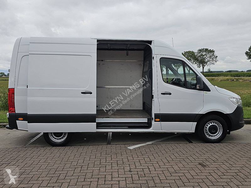 Mercedes 317 L2H2 Automaat Mbux van