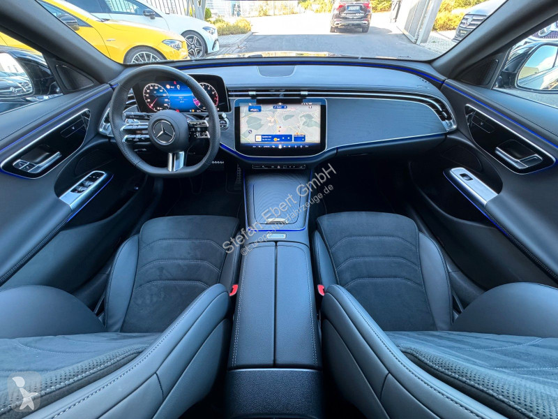 Mercedes E...