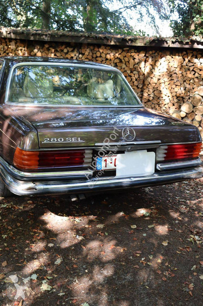 Véhicule utilitaire Mercedes SEL