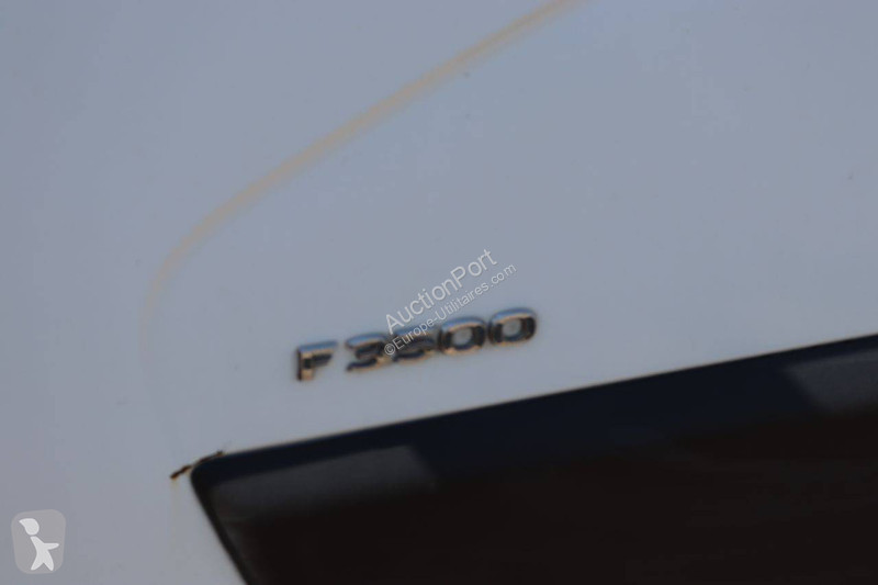 Véhicule utilitaire Opel