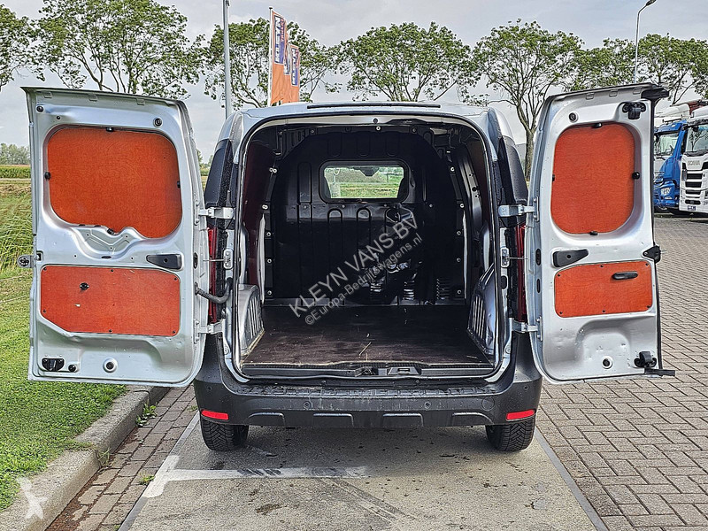 Véhicule utilitaire Renault 1.5 DCI 95 COMFORT