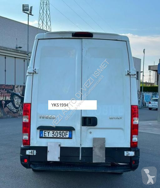 Лекотоварен автомобил Iveco Dailly 35s15