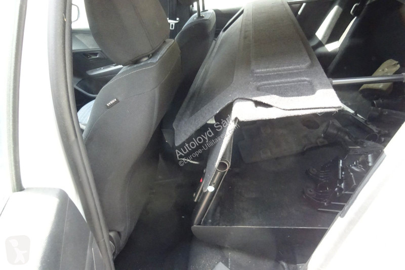 Véhicule utilitaire Peugeot STE 1,5 HDI 100