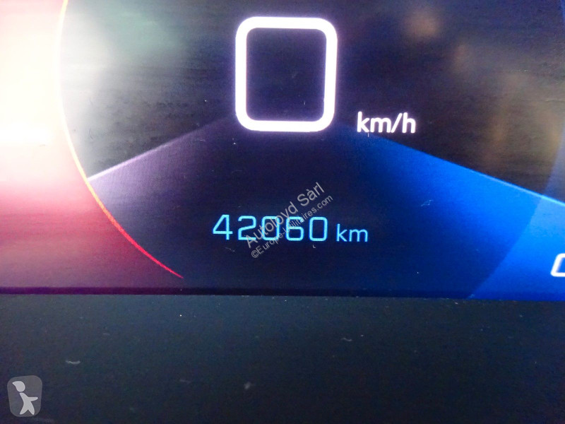 Véhicule utilitaire Peugeot BREAK 1,5 HDI 130 BVA