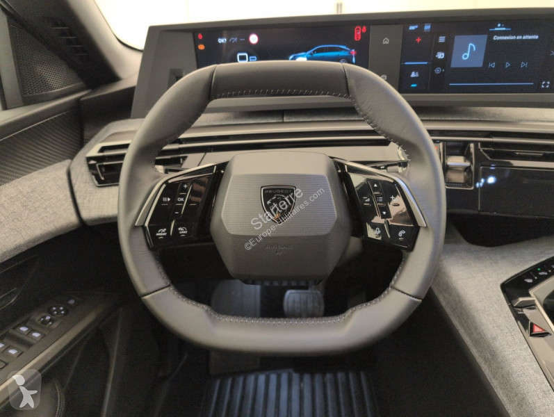 Véhicule utilitaire Peugeot