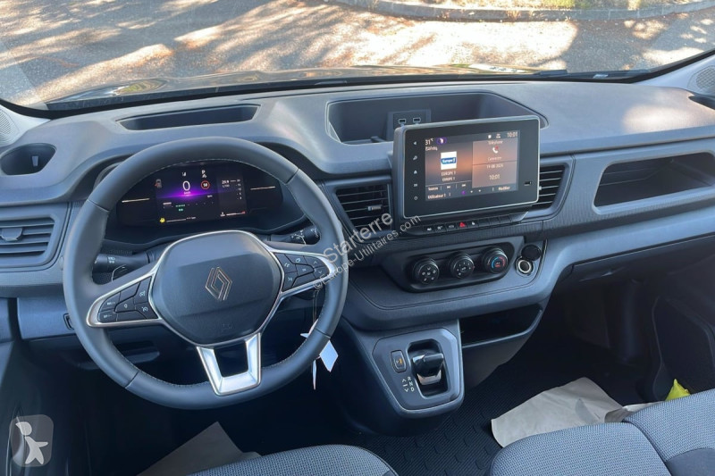 Véhicule utilitaire Renault  TRAFIC CABINE...