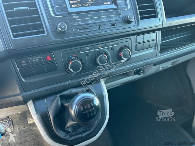Véhicule utilitaire Volkswagen T6 - transp.28...
