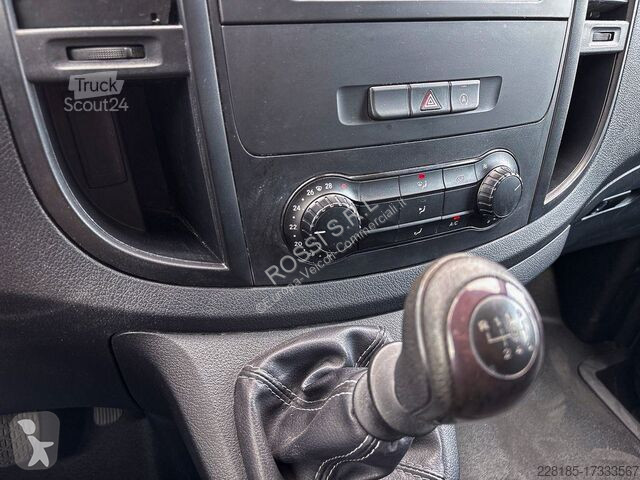 Véhicule utilitaire Mercedes NUOVO VITO 110 F LONG