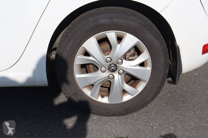 Véhicule utilitaire Citroën C4