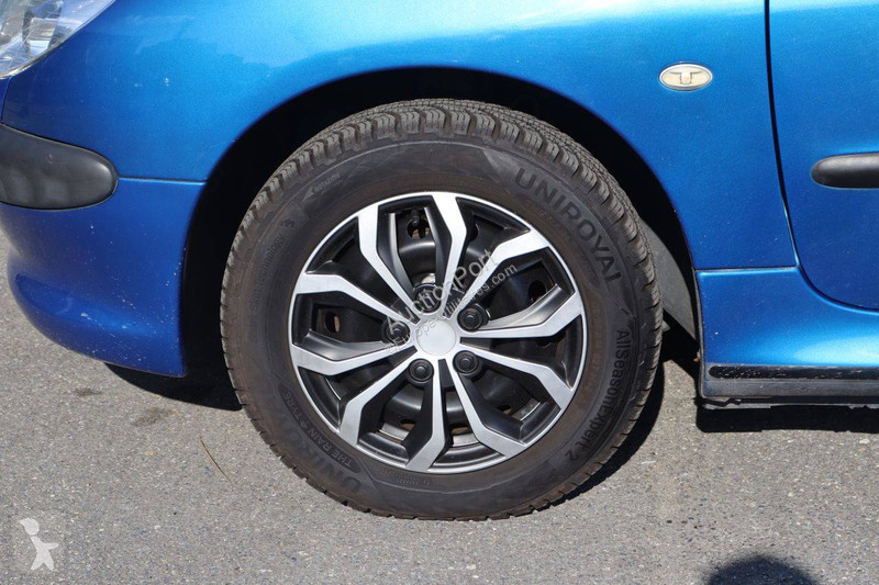 Véhicule utilitaire Peugeot