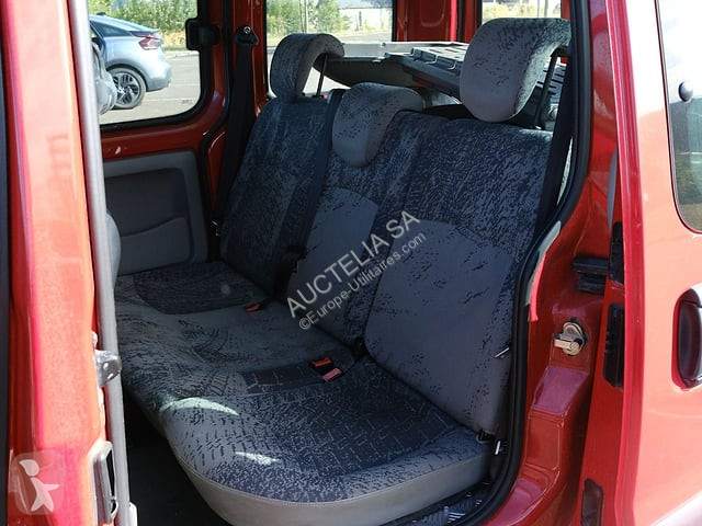 Véhicule utilitaire Renault 4X4