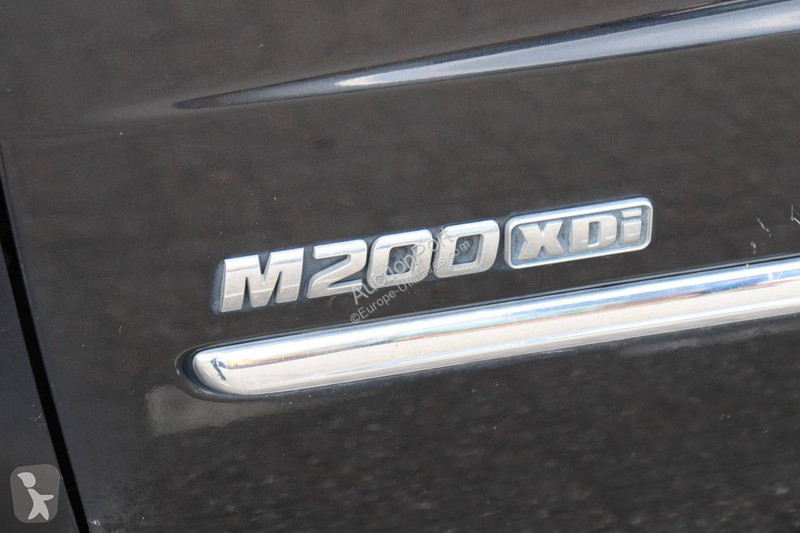 Véhicule utilitaire Ssangyong M200 2WD AUT. HR