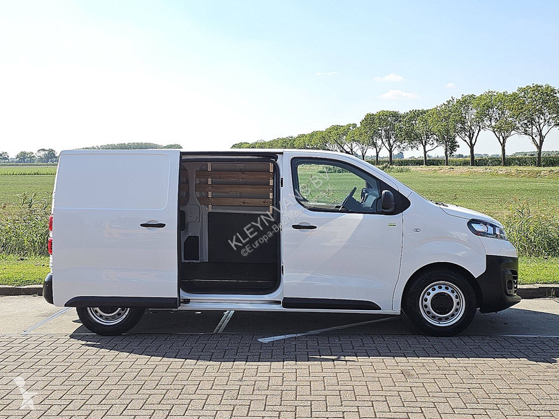 Véhicule utilitaire Opel 1.5 L2 Navi Trekhaak AC!