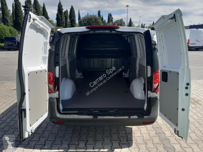 Furgoneta Mercedes Furgone
