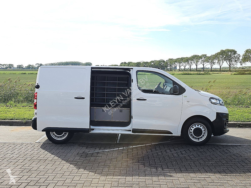 Лекотоварен автомобил Opel 1.5 L2 NAP Euro6...