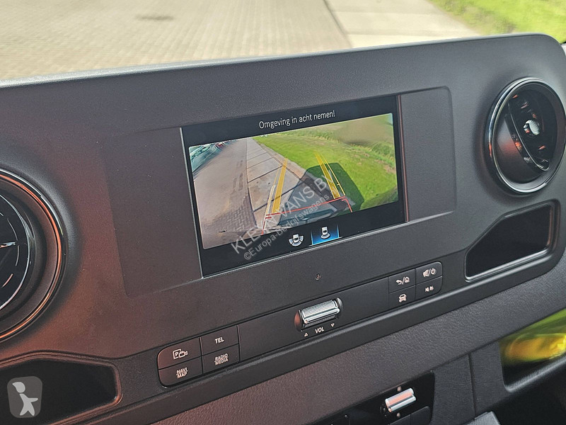 Véhicule utilitaire Mercedes 317 L2H2 Mbux Navi AC