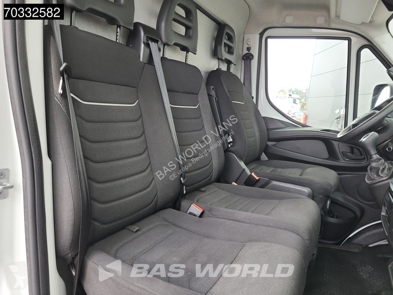 Bedrijfswagen Iveco 72C21 3.0L Automaat 1000KG...